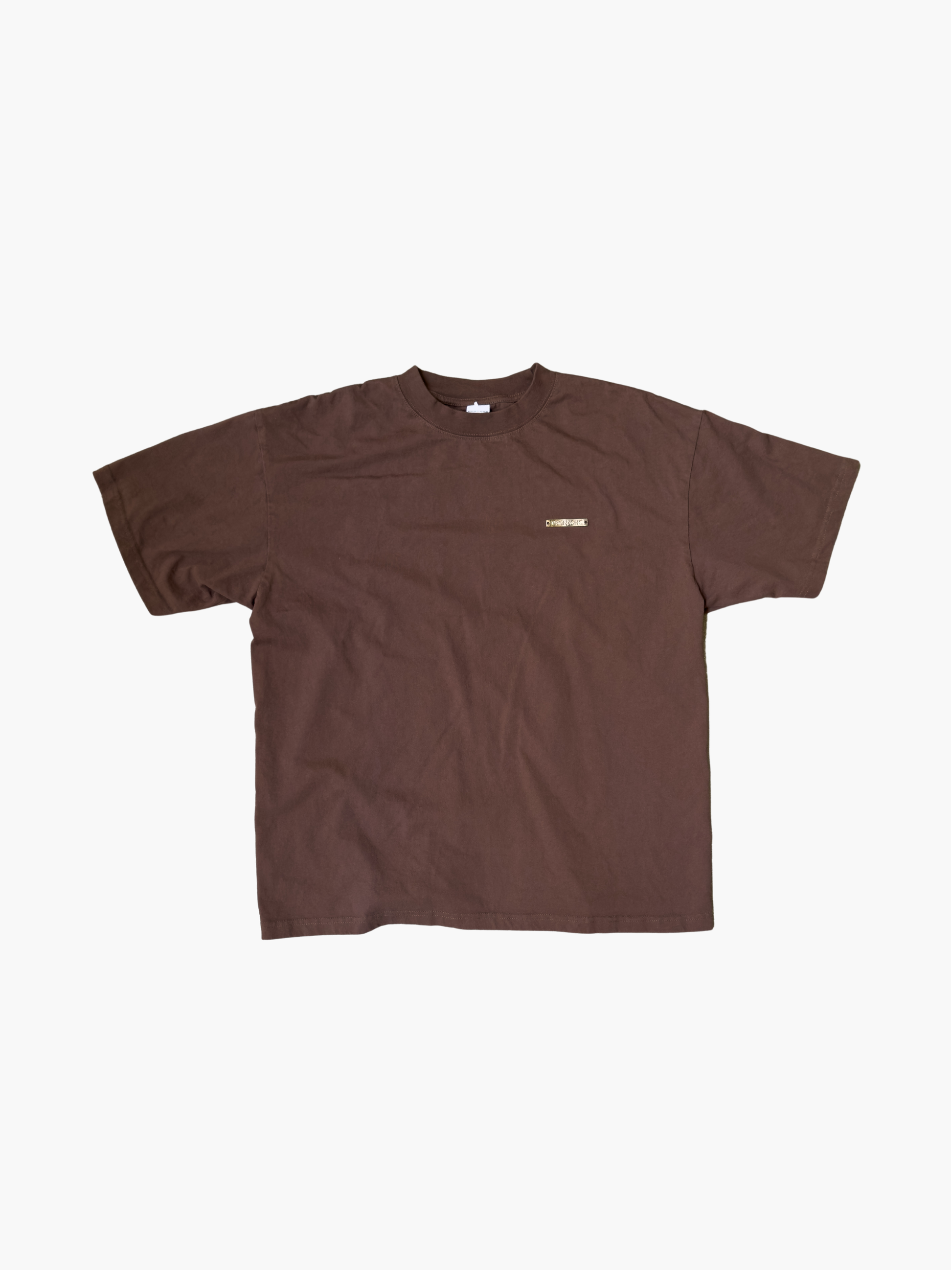 Out in Style – Brown LA Tee (Regular Fit) (XL) - Main Image